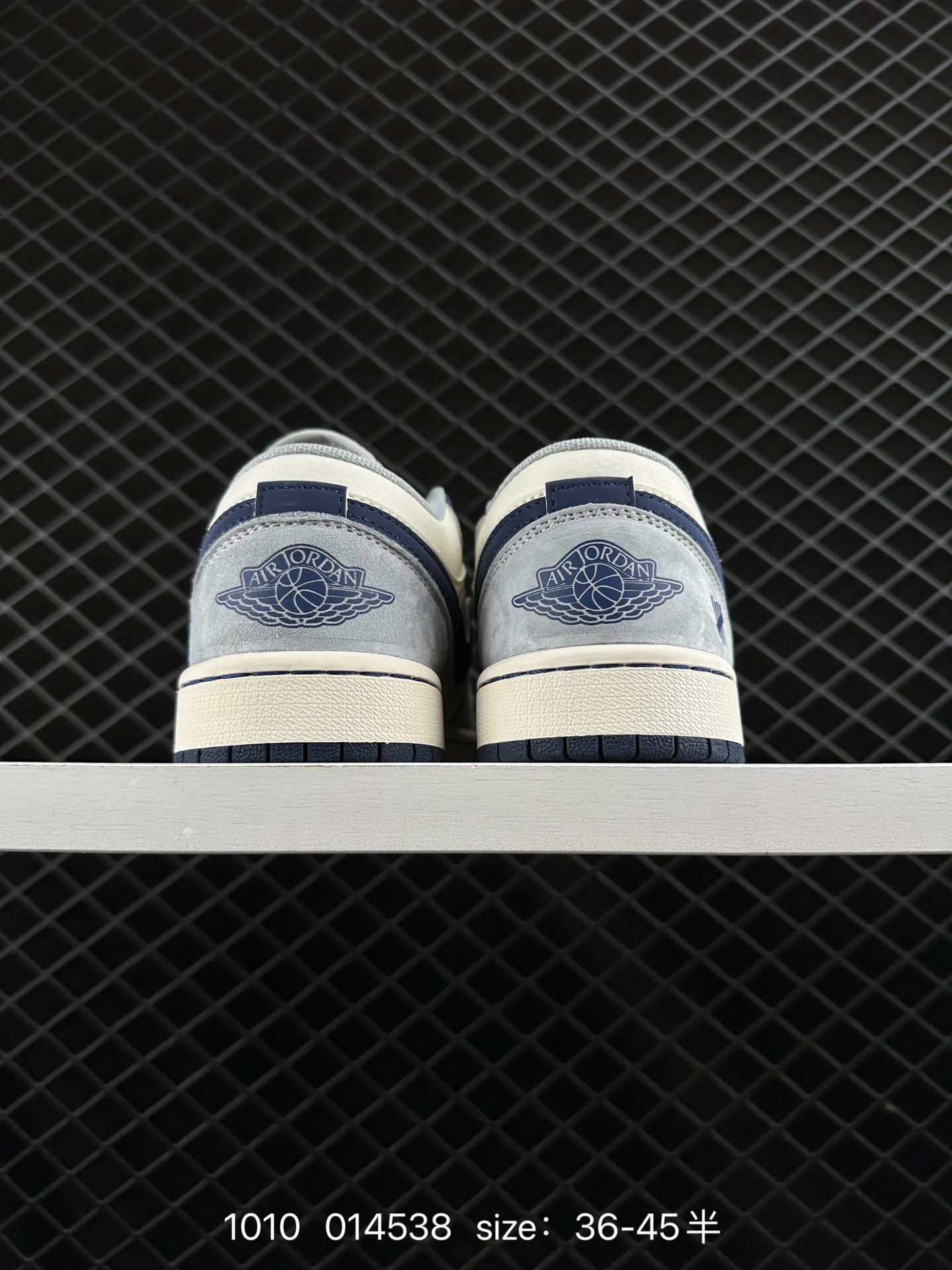 Air Jordan 1 Low AJ1